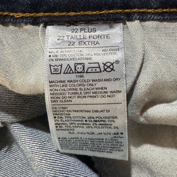 Old Navy Rockstar Super Skinny SZ 22 Plus Jeans Stretch Whiskered Dark Wash Blue - Picture 8 of 8